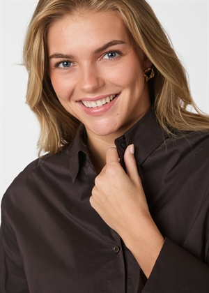 Dita poplin skjorte Chocolate Brown Neo Noir 